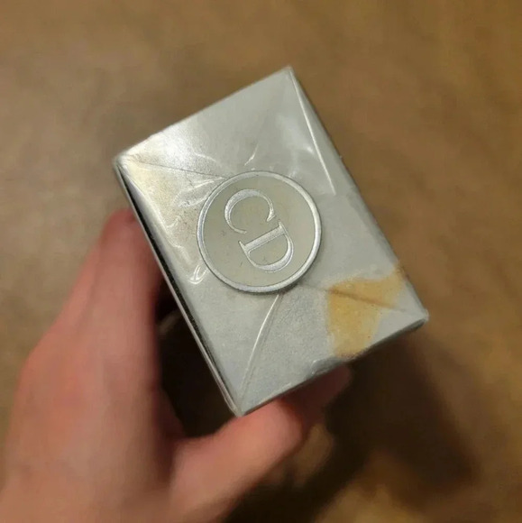 DIOR CAPTURE TOTALE MULTI-PERFECTION EYE TREATMENT 15 ML/0.5 OZ. NIB - Picture 4 of 6